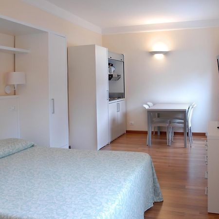 Rex Hotel Residence Genua Buitenkant foto
