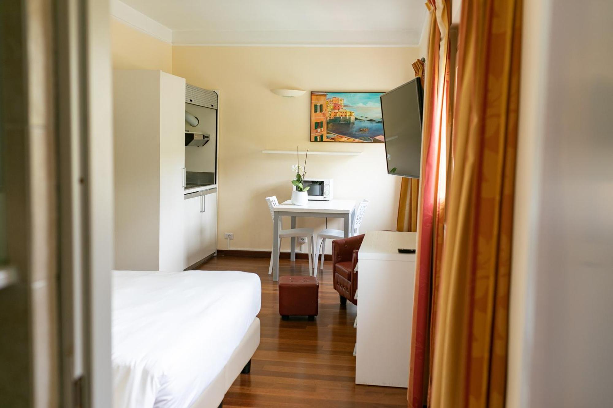 Rex Hotel Residence Genua Buitenkant foto