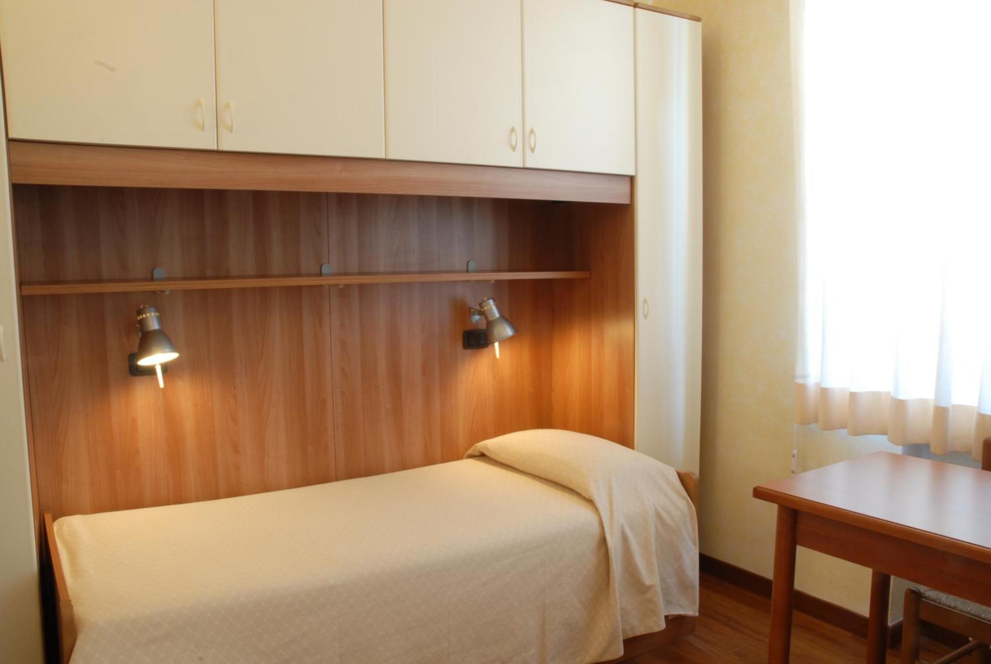 Rex Hotel Residence Genua Buitenkant foto